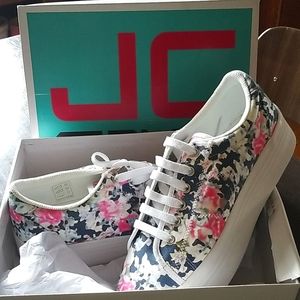 JC PLAY by Jeffrey Campbell Platform Sneakers